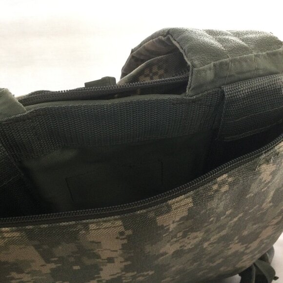 Outdoor Camo Backpack Mens Army Military Camping Hiking Bag Straps bug Out Gear - Picture 7 of 12